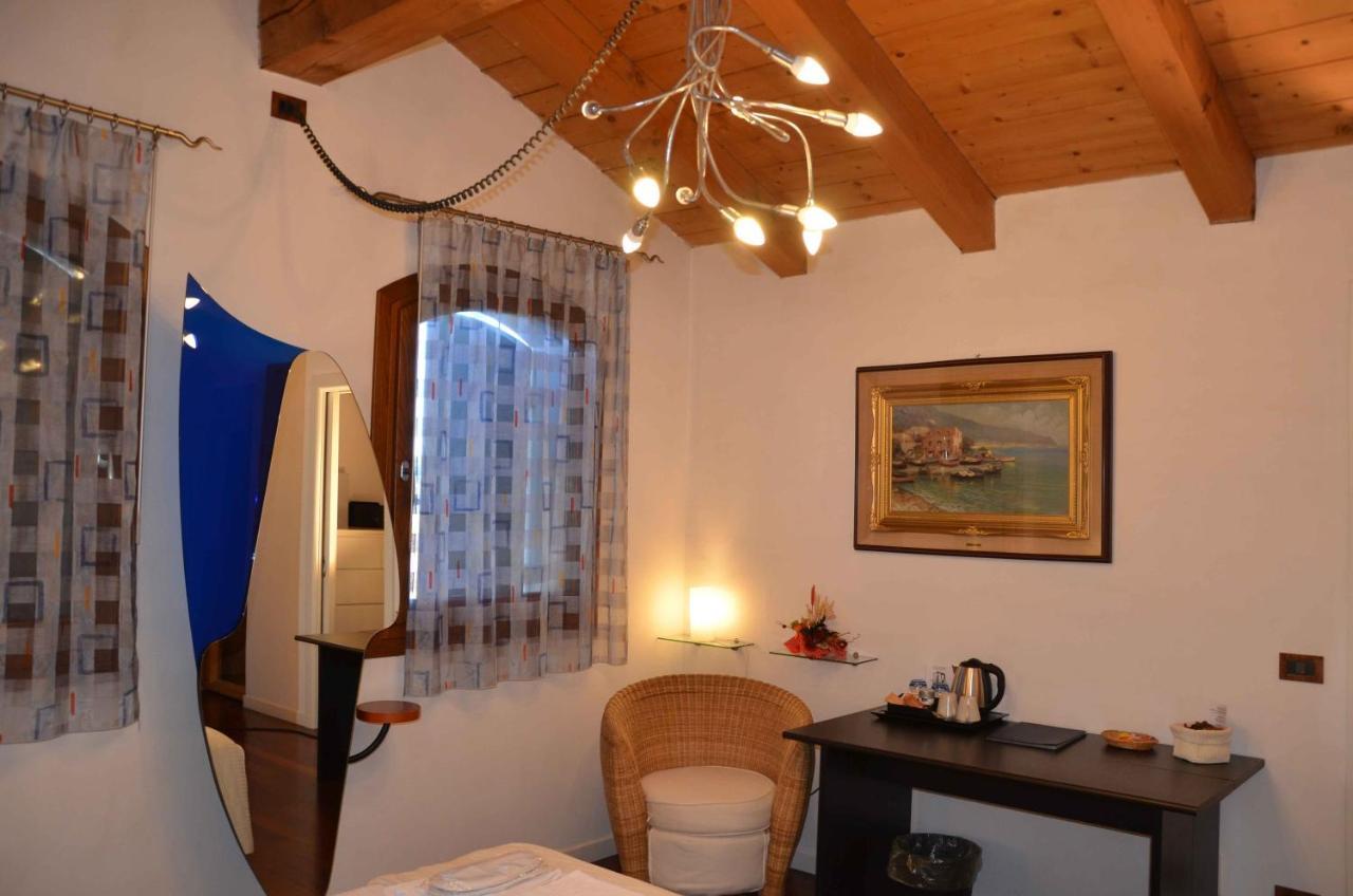 B&B Melograno Mc 루바노 외부 사진